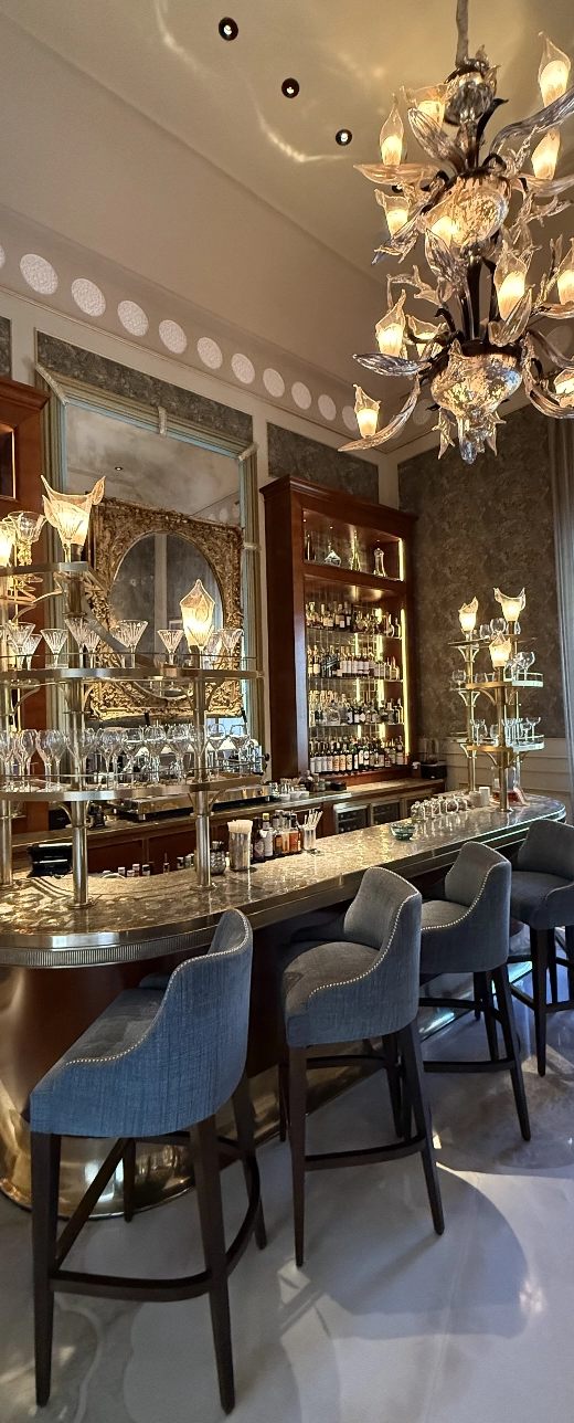 Hôtel particulier — salle à manger