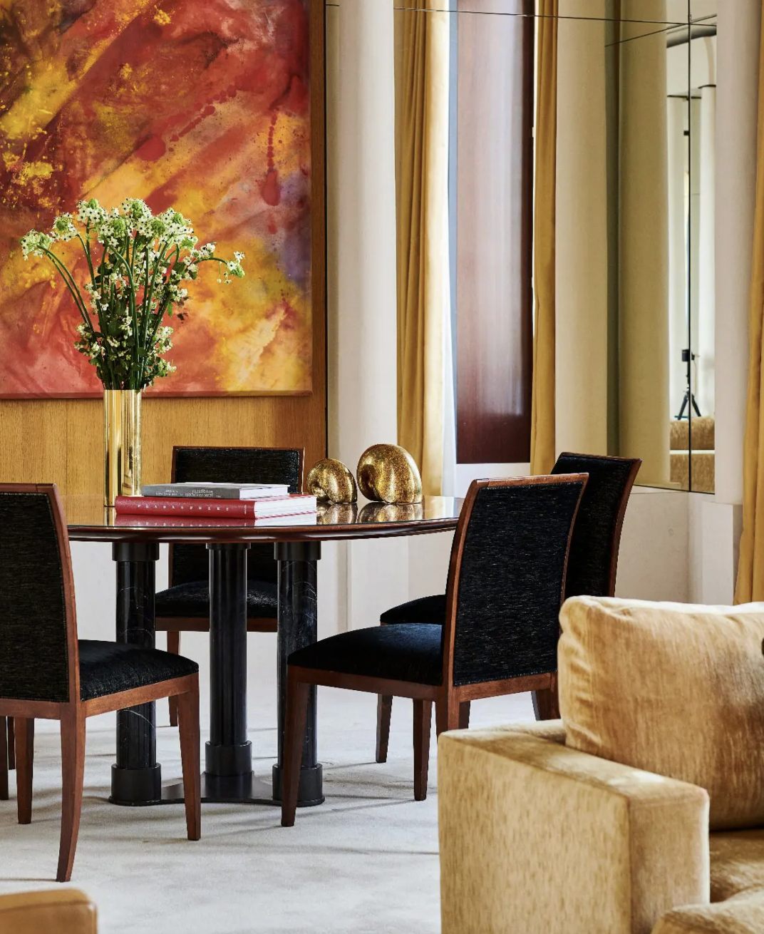 Office center — salon de travail