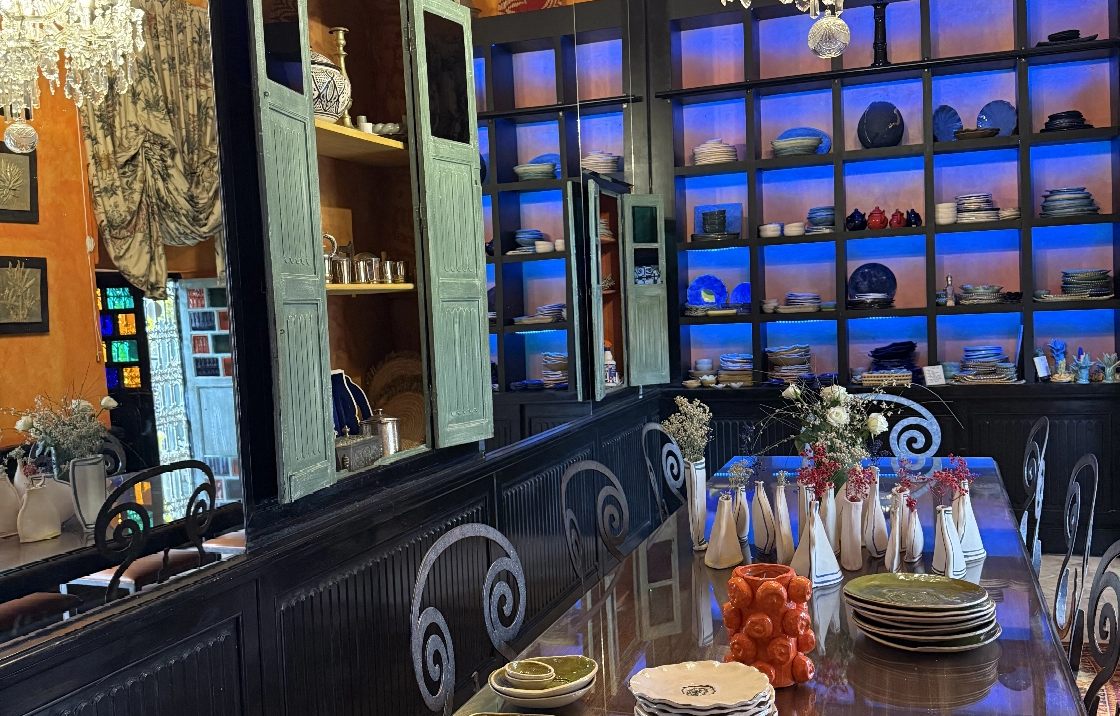 Bar aux niches bleues